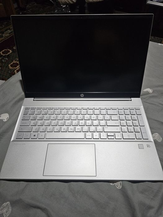 Notbuk hp sotiladi