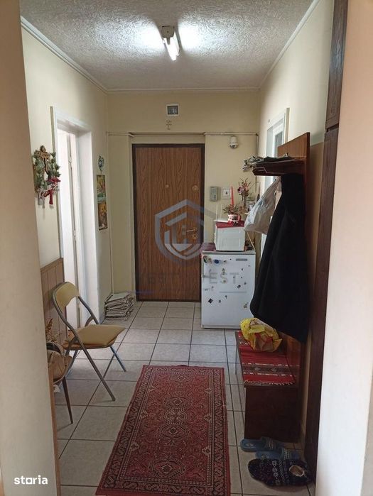 Apartament Cu 3 Camere, Zona Dacia