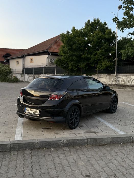 Opel Astra H 1.9 CDTI
