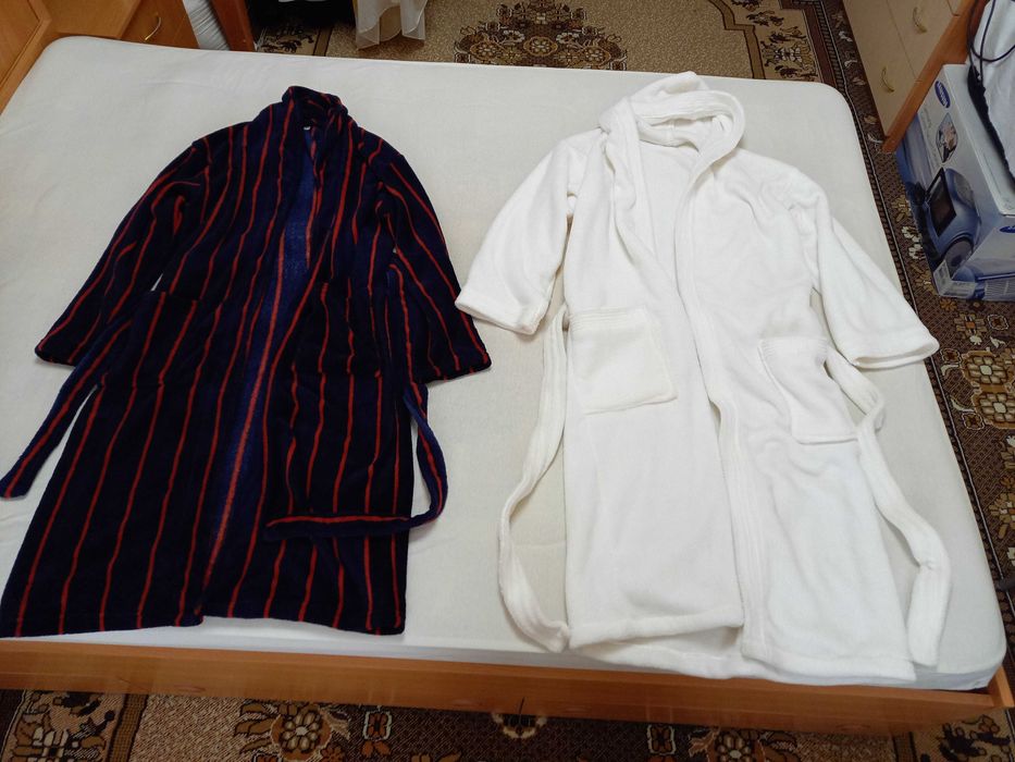 Продам халаты махровые