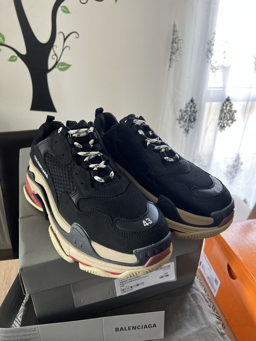 Balenciaga Triple S