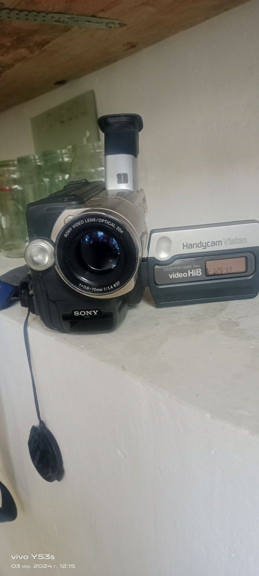 Видео камера SONY