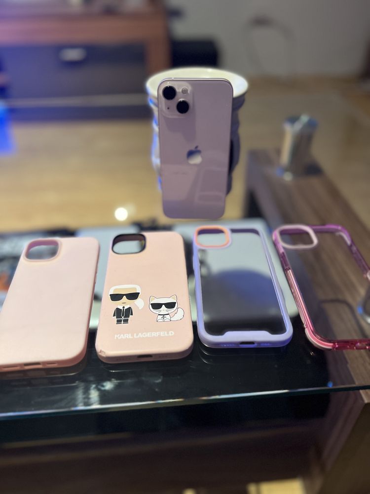 Vând iPhone 13 128GB Pink