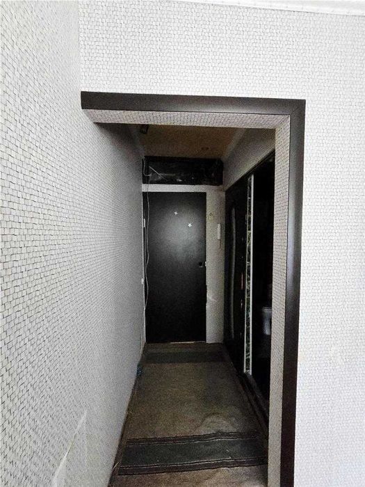 **Продам 2х-студию во 2 мкр р-н Омскпласта