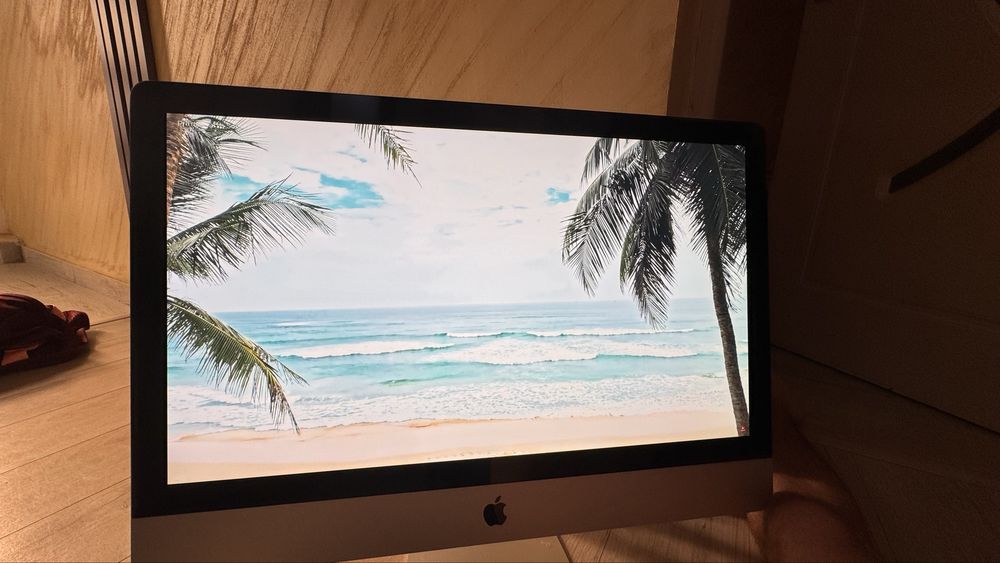 Vand/Schimb Apple iMac 27 inch mid 2010 1TB