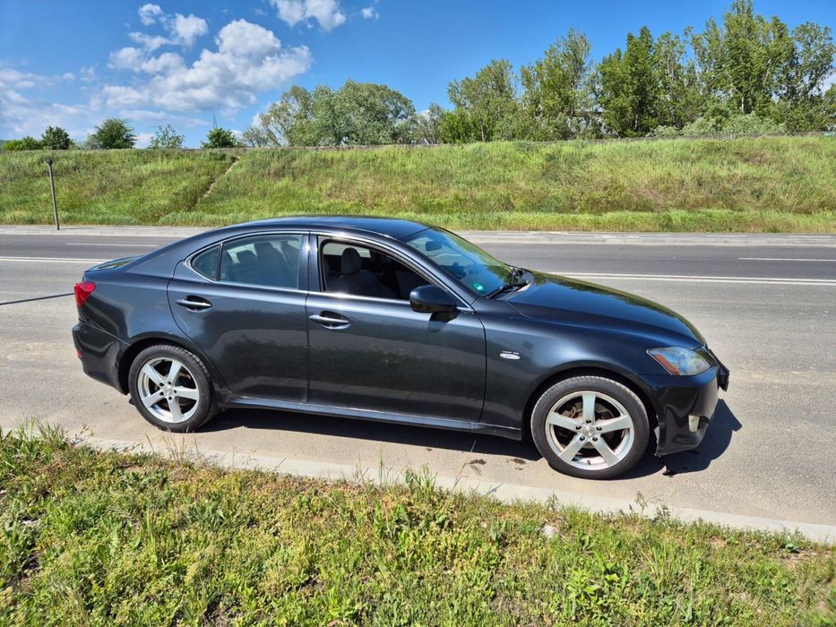 2008 Lexus IS220