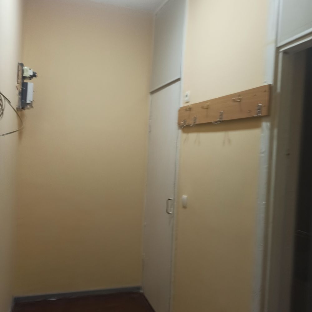 Сдам свою однокомнатную квартиру в Яшнабадском районе