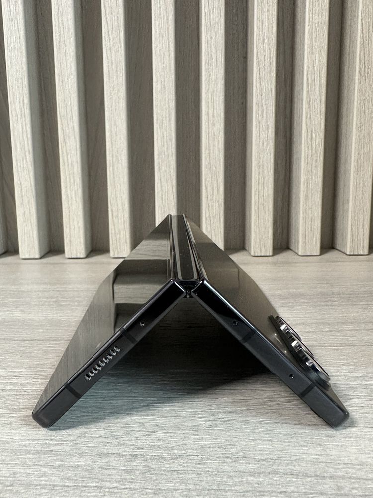 Samsung GALAXY Z Fold 5,Phantom Black,256GB,exact ca NOU,Liber!