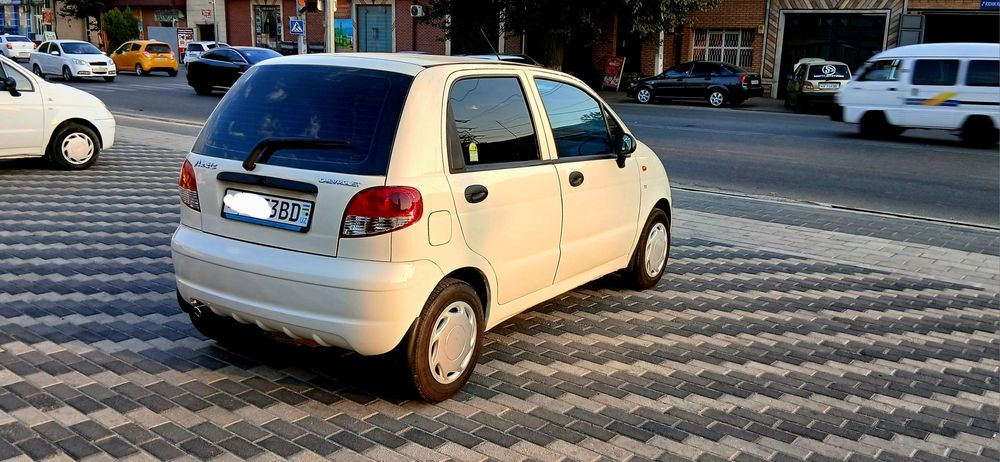 Matiz mix euro 2010 sotilade xolati ideal gazi metan 4 ta balon yangi
