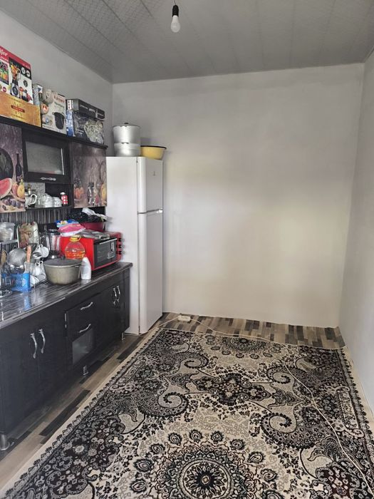 Yangi qurilgan xovli sotiladi