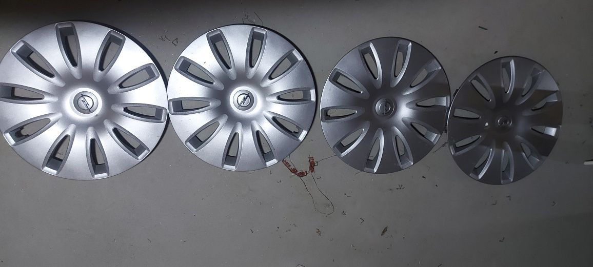 Set 4 capace originale Opel Astra, Antara