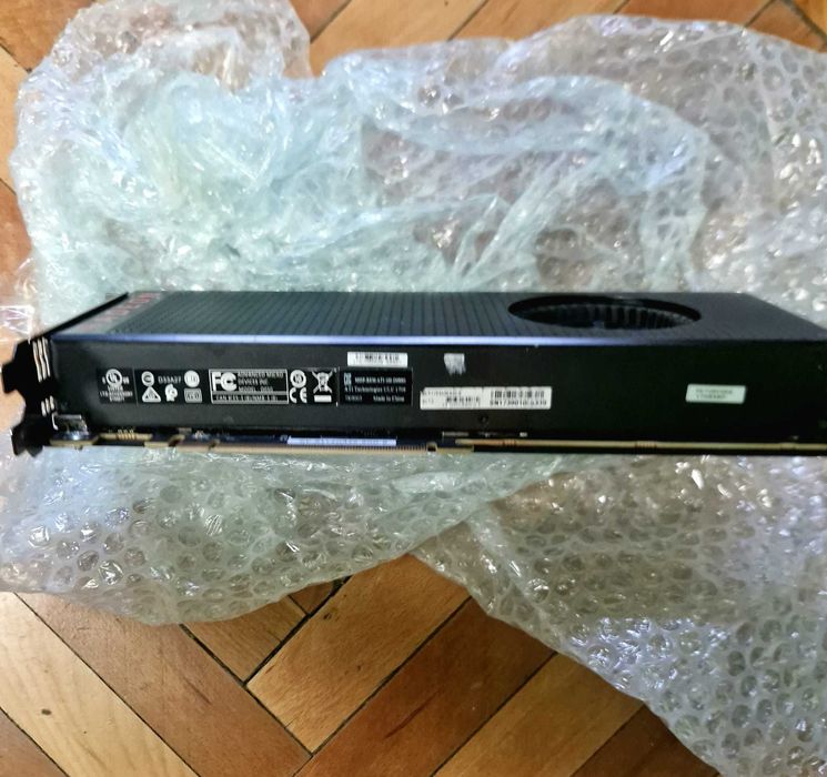 Placa video Gigabyte  Radeon RX Vega 56 8GB  2048bit  Impecabila