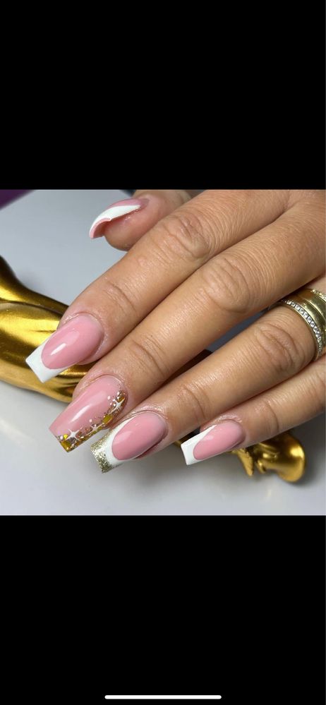 Aplic unghii cu gel