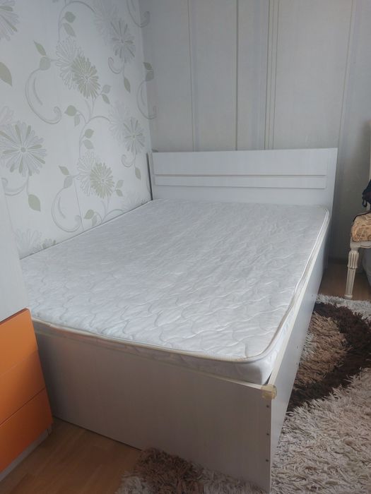 Продаётся кровать