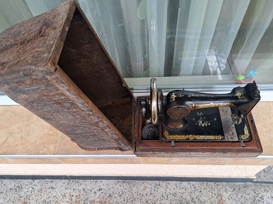 Шевна  машина  SINGER