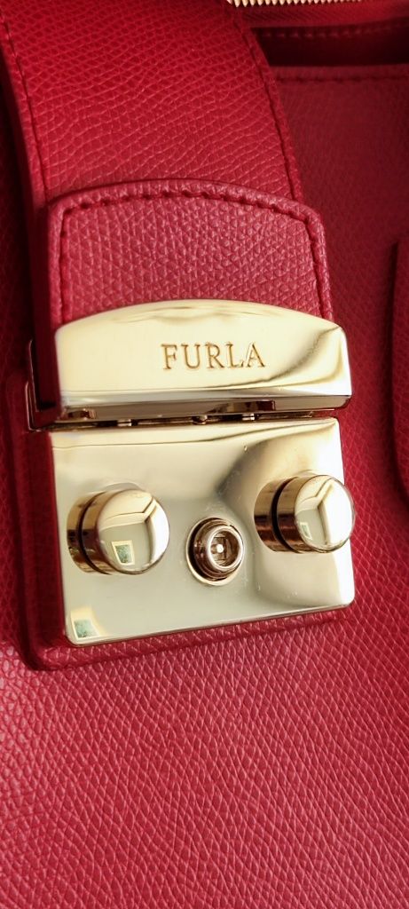Дамска чанта FURLA - оригинал!