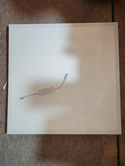 Panouri LED 48W 595x595mm pentru tavan casetat – 16 bucăți