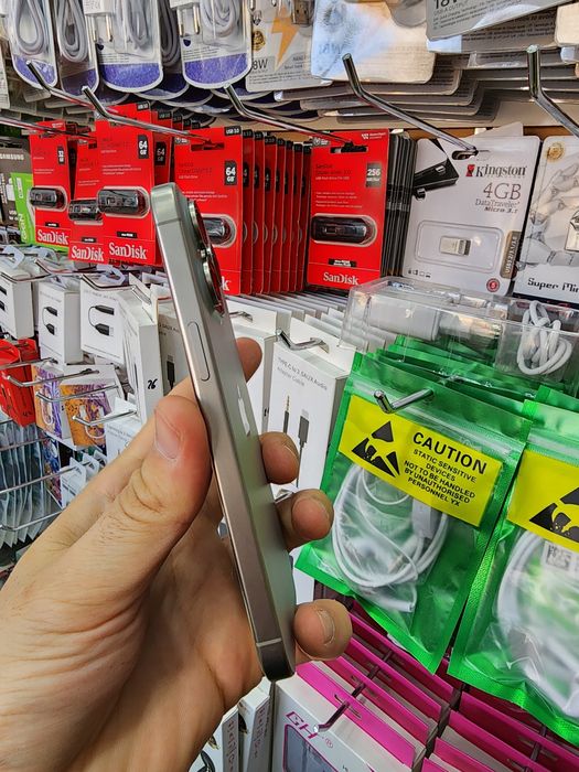 iPhone 15Pro MAX 256GB. ZAA region. Ideal holatda.