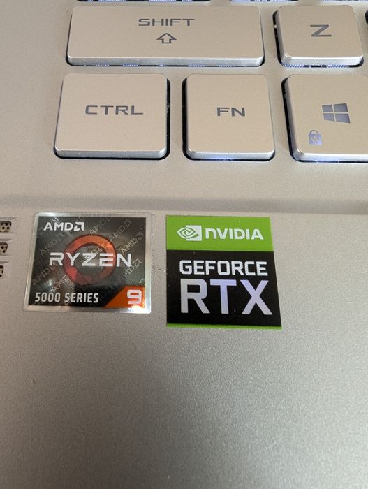 Laptop gaming ASUS ROG Zephyrus G14  Ryzen 9 5900HS. Garanție 12 luni.