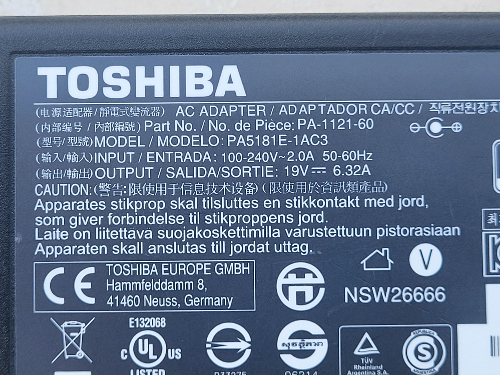 Alimentator Toshiba 19V 6,32A 120W mufa 5,5x2,5mm