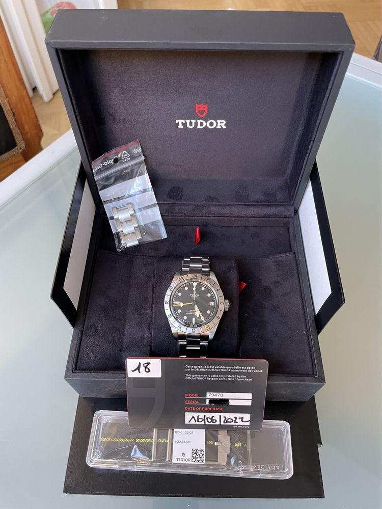 Tudor Black Bay Pro new 3600€ si curea NATO originala Tudor