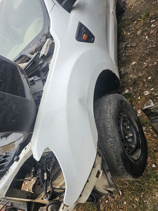 Aripa fata stanga dreapta Ford Ranger 4 [2012 - 2015] cu defect