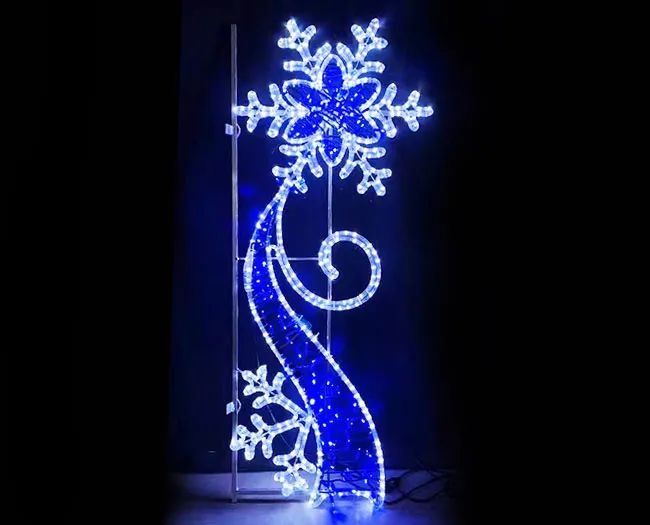 Vând figurine instalații  pentru exterior cu fir gros cu certificat de