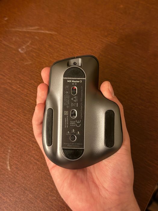 Mouse Logitech MX Master 3 - Wireless, Compatibil cu Windows si Mac