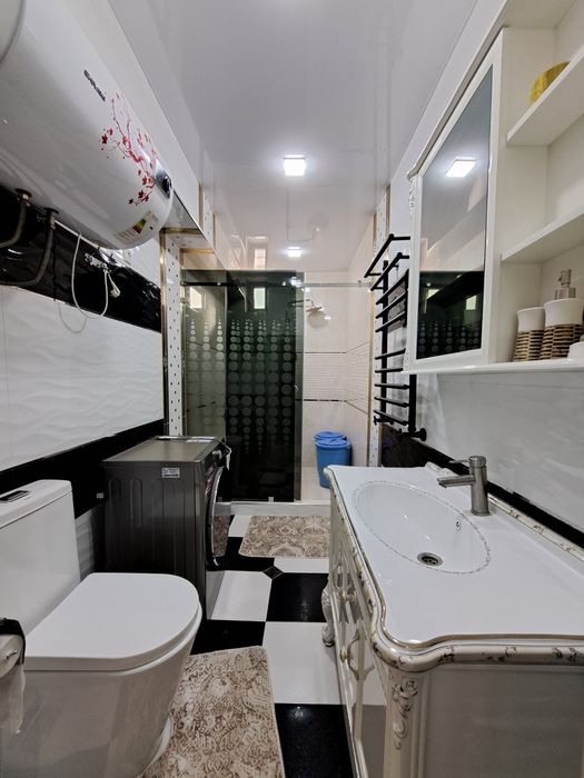 4 xonali lux kvartira sotiladi