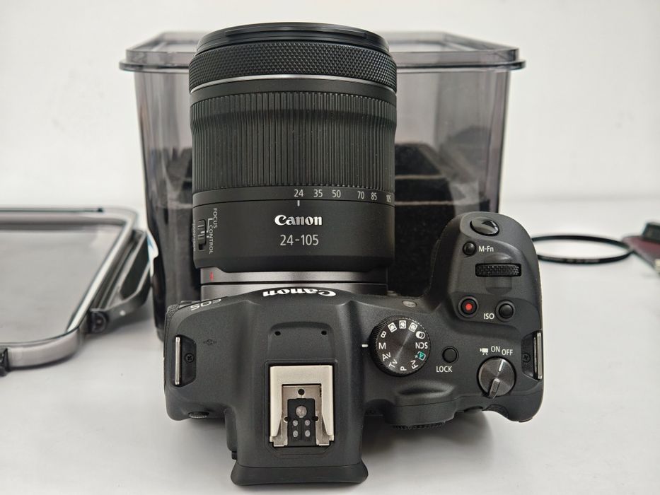 Canon R7 + RF 24-105mm + 4 батерии + 2 карти памет – комплект