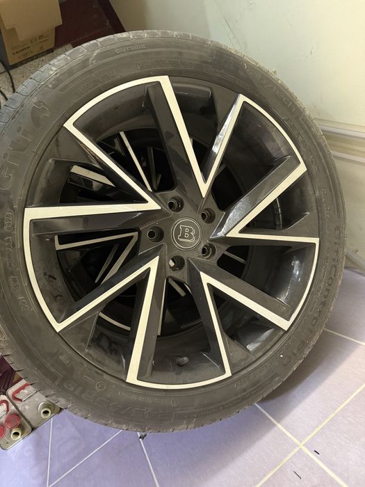 Сака Диски 245/45/R19