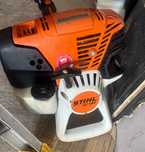 Бензинов телескопичен храсторез STIHL HT 133