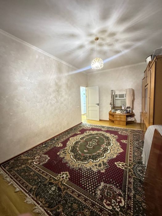 Medgaradok, 29 arab maktab oldida 3 xonali uy sotiladi