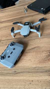 Продаю дрон - DJI Mini 2 SE