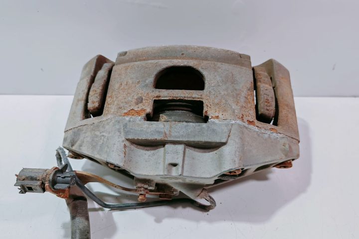 Etrier  dreapta 11810260012 Audi A6 4F/C6