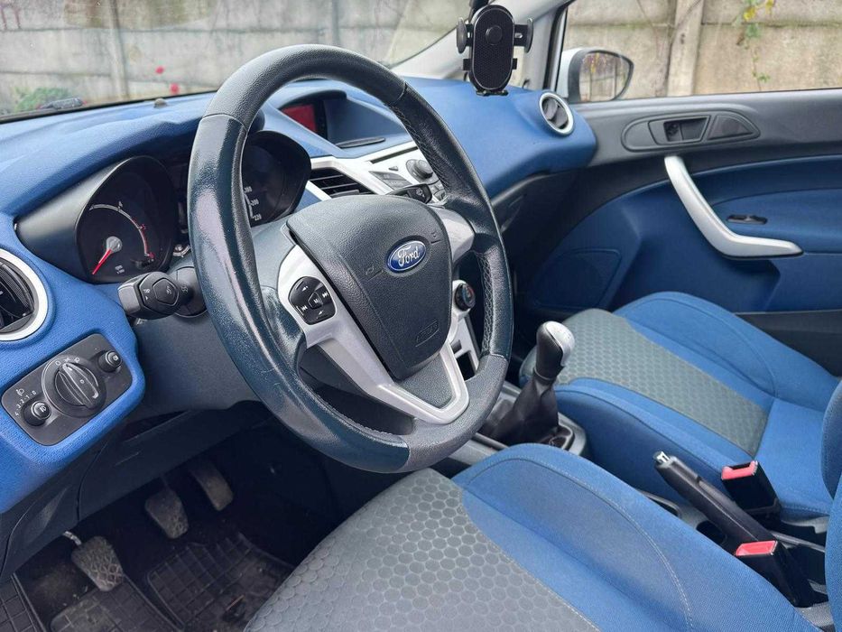 Ford Fiesta 1.6 Diesel, 2009 - bine intretinuta.
