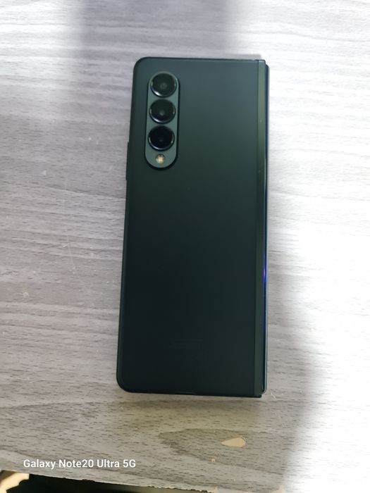 Samsung z fold 3 5g
