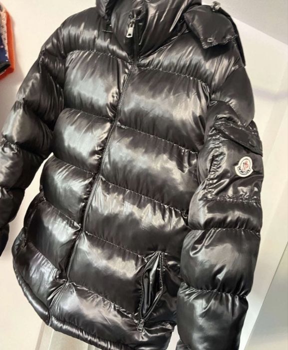 Geaca moncler iarna