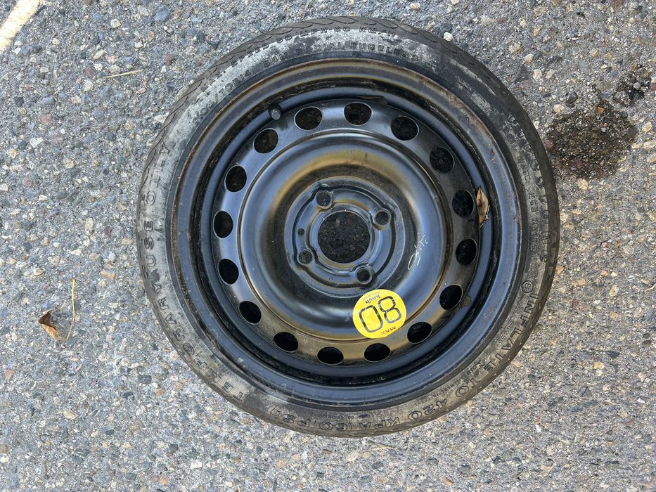 Резервна гума патерица