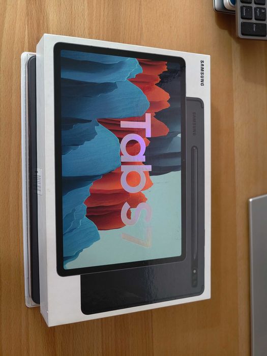 Samsung Galaxy Tab S7 LTE - перфектен