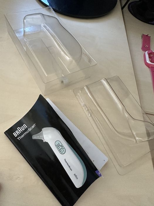 Termometru de ureche Braun