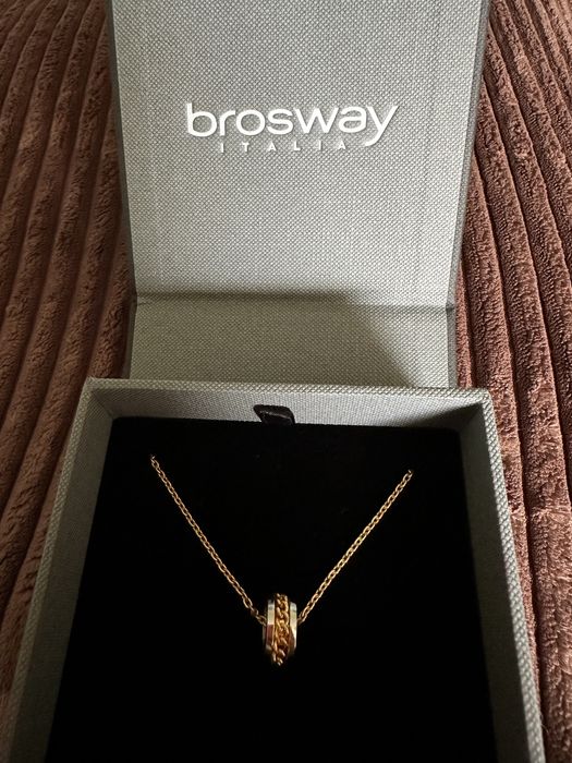 Позлатено колие Brosway