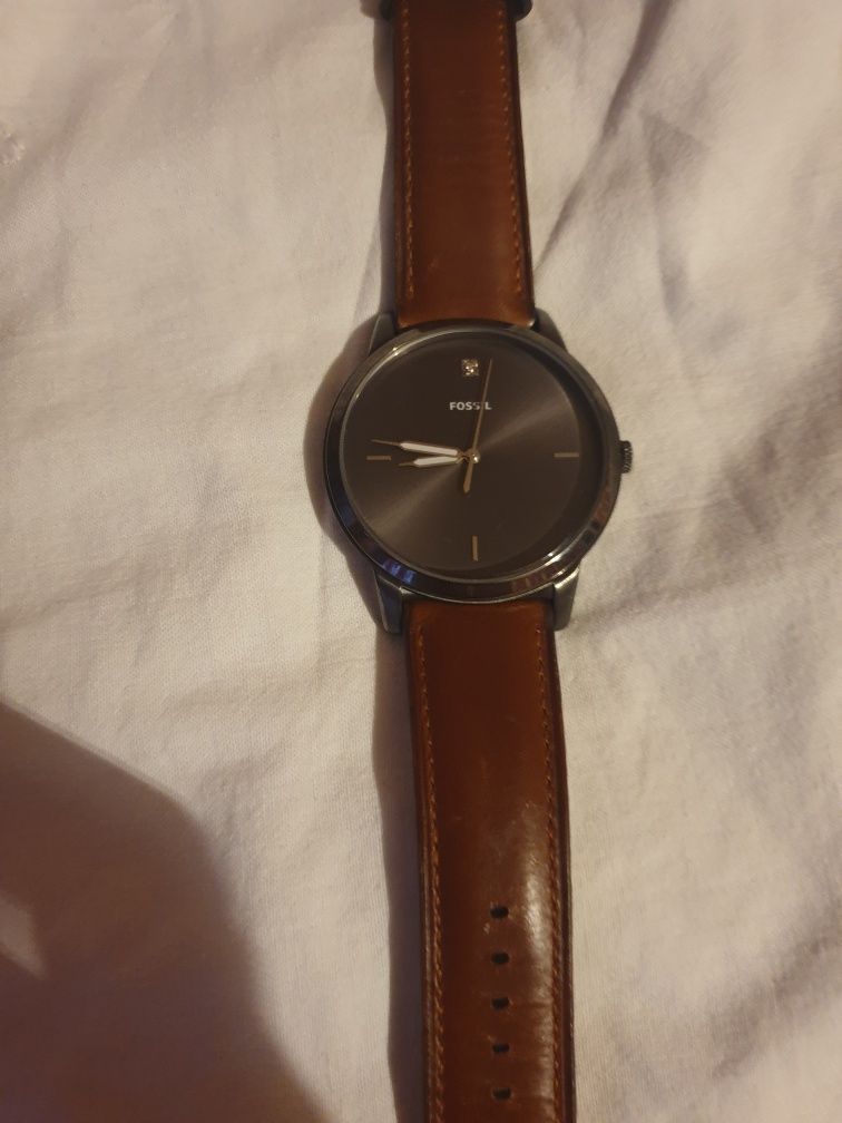 Часовник    FOSSIL