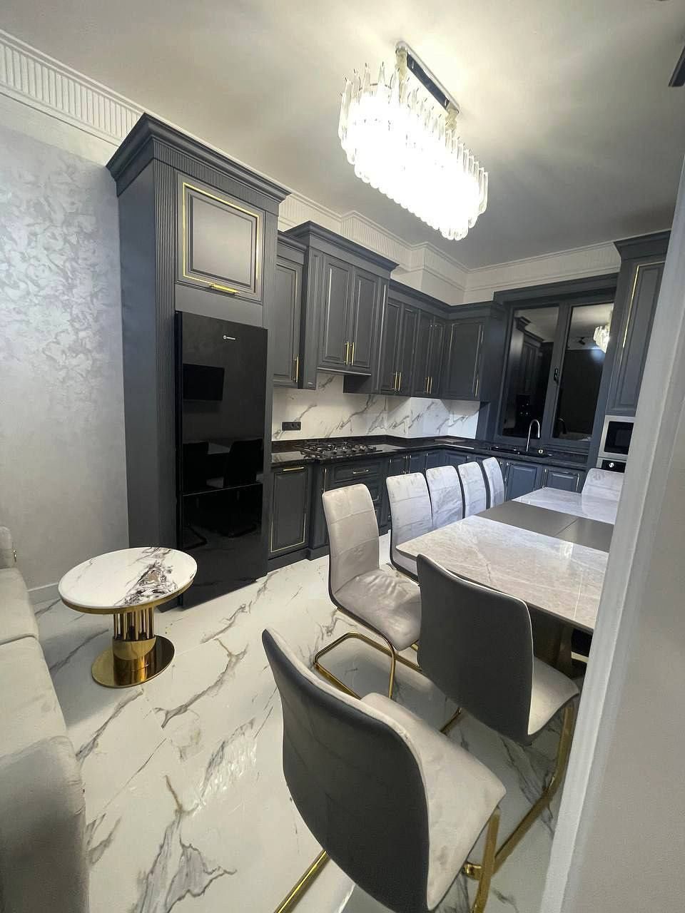 Срочно продается 3 ком квартира на Сайрам Avenue