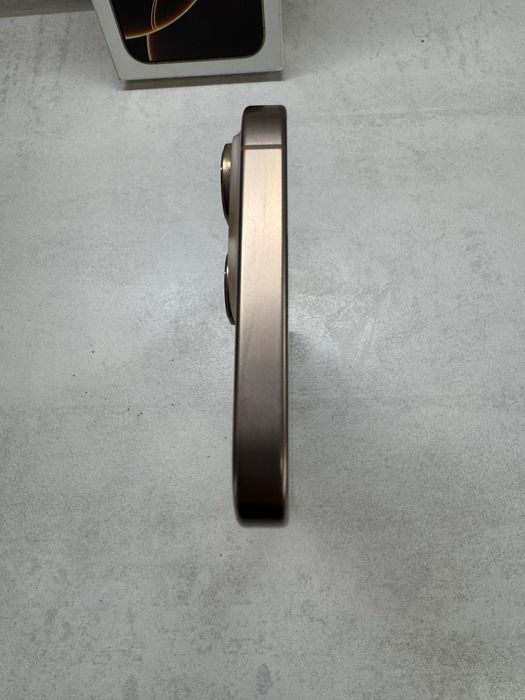 iPhone 16 Pro Max 256GB Desert Titanium - Гаранция