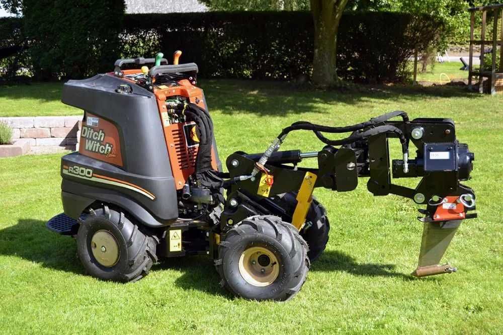 Intretinere si service utilaje Ditch Witch