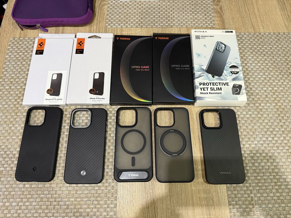 Vand diferite huse Iphone 15 pro max