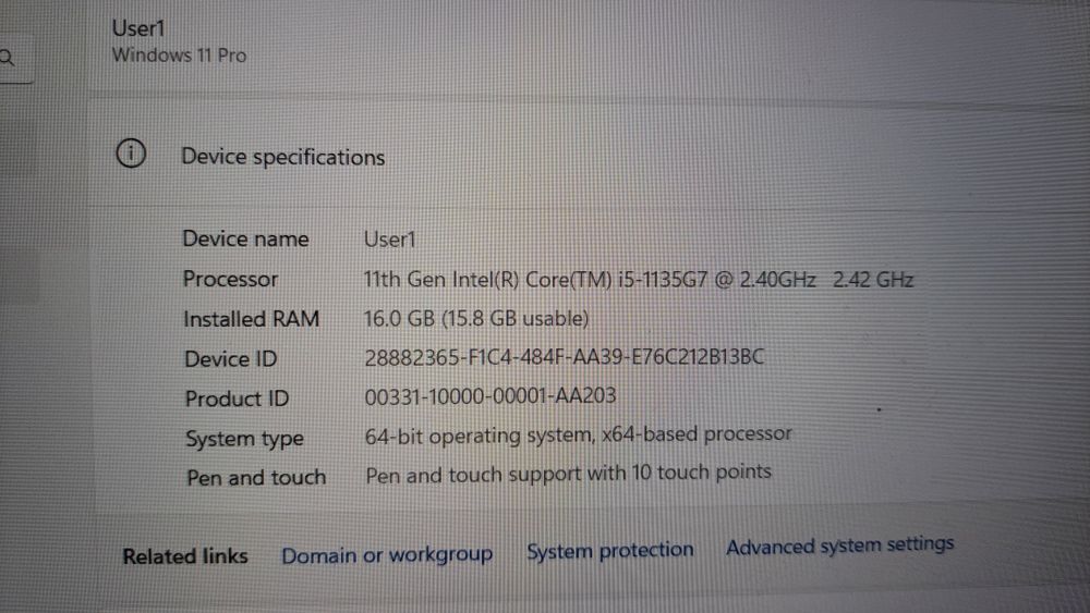 Vînd laptop Lenovo Yoga 7i