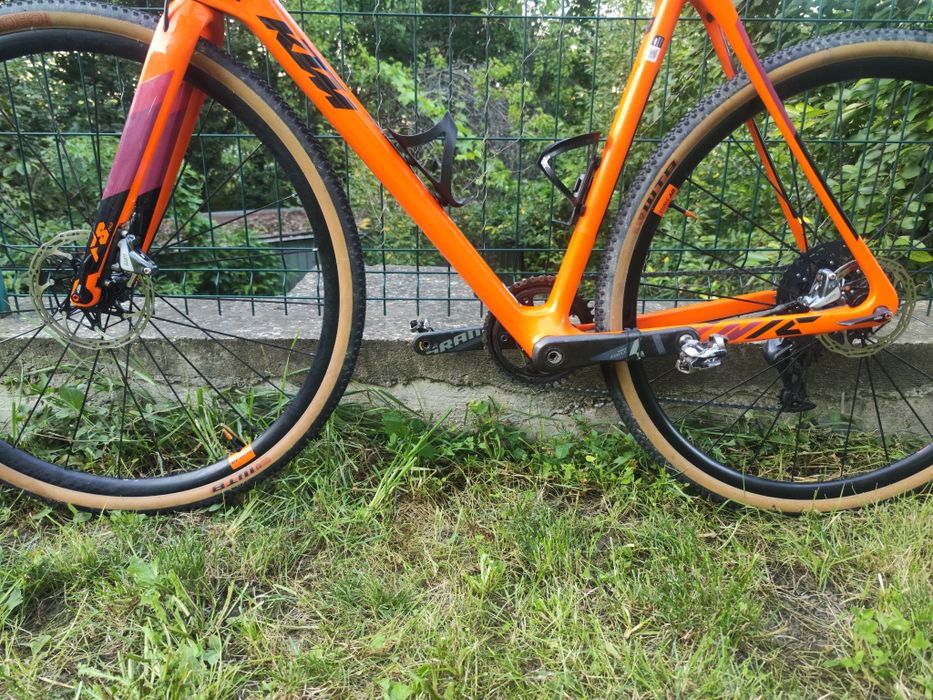 REDUCERE! Bicicleta carbon gravel/ciclocross KTM