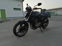 Kawasaki ER 5 Naked Bike - Street Fighter